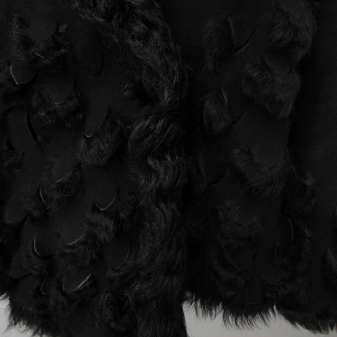 ALBERTA FERRETTI(アルベルタフェレッティ)のアルベルタ フェレッティ ムートンコート ブルゾン ファー ボア 黒 42 約M レディースのジャケット/アウター(ムートンコート)の商品写真