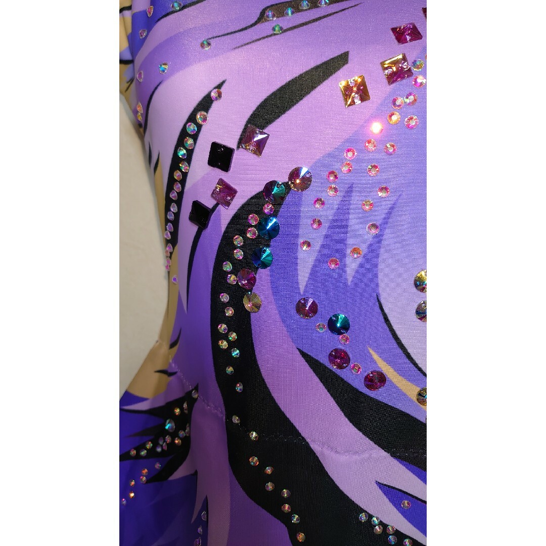 海外製✨新体操✨競技用レオタード✨装飾あり✨sizeLS~LMくらい 海外製✨新体操✨競技用レオタード✨装飾あり✨sizeLS~LMくらい