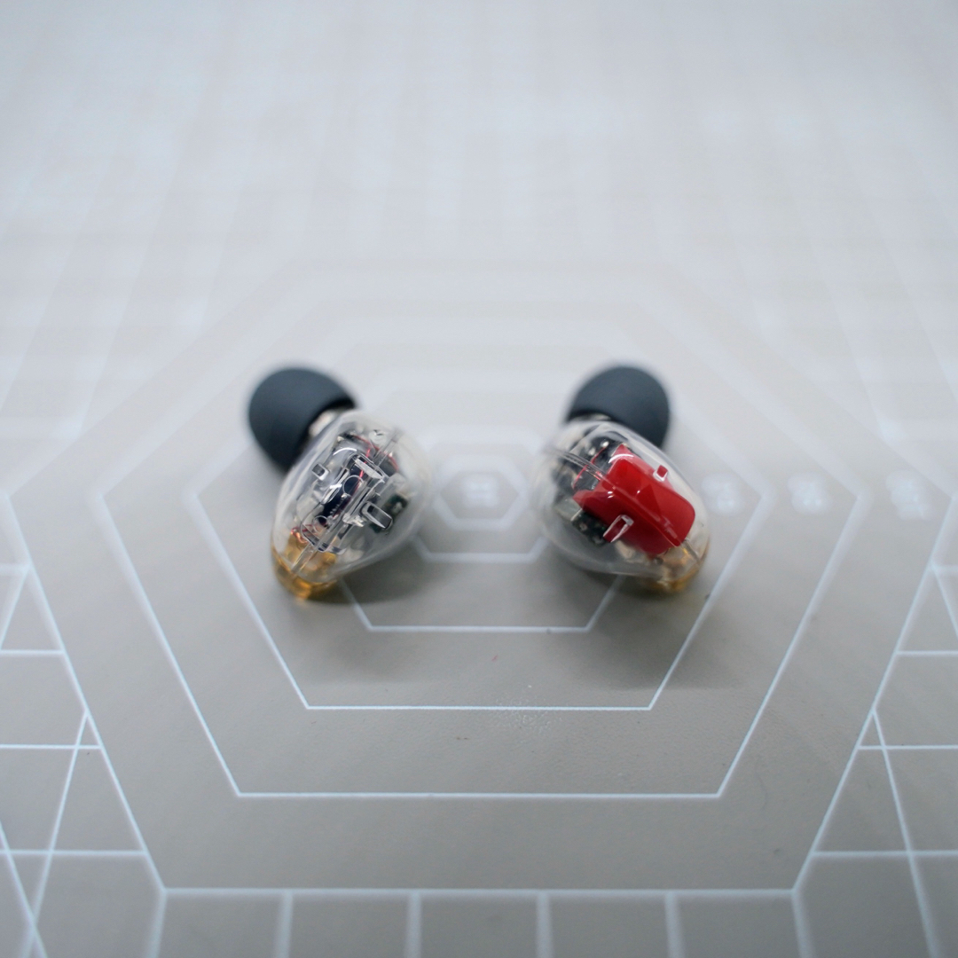 DIY SE846 純正希少BA使用 (100%良い評価アップグレード12BA)の DIY SE846 純正希少BA使用 (100%良い評価アップグレード12BA)の
