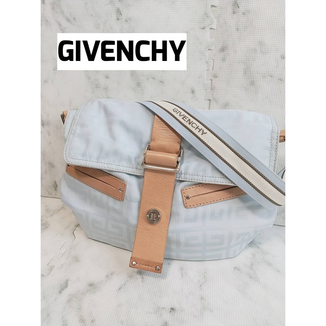 GIVENCHY(ジバンシィ)のGIVENCHY ジバンシー ナイロン GG ワンショルダー ロゴプレート レディースのバッグ(ショルダーバッグ)の商品写真