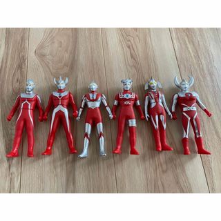 ＊＊USEDウルトラマンソフビ6体SET＊＊(特撮)