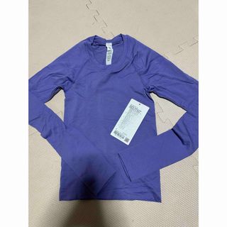 ルルレモン(lululemon)の長袖(Tシャツ(長袖/七分))