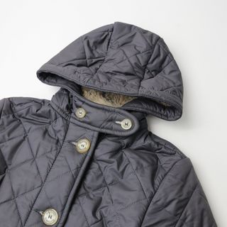 トラディショナルウェザーウェア(TRADITIONAL WEATHERWEAR)の英国製 トラディショナルウェザーウェア Traditional Weatherwear 裏ボア キルティング 中綿 フード コート 34/グレー系【2400013690096】(その他)