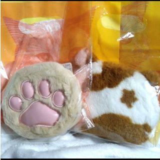 メリー(メリー)のバレンタインチョコ　ねこみゃみれブチくんポーチ(星柄入り)　もふぷにポーチ(菓子/デザート)