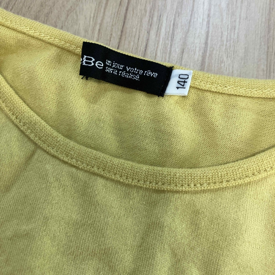 BeBe(ベベ)のBeBe べべ　ロンT サイズ140 キッズ/ベビー/マタニティのキッズ服女の子用(90cm~)(Tシャツ/カットソー)の商品写真