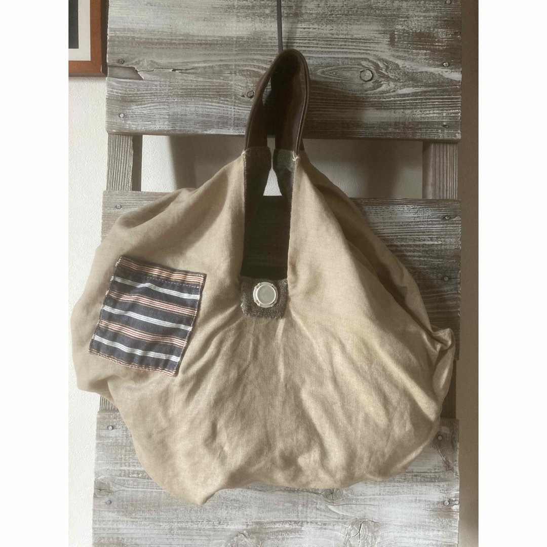 エバゴス　リネン サークルギャザーバッグ レディースのバッグ(ハンドバッグ)の商品写真