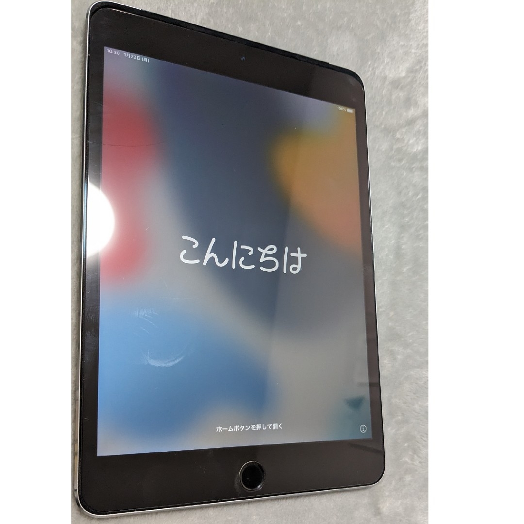 iPad(アイパッド)のiPad mini4 Cellular au 64GB ｼﾞｬﾝｸ スマホ/家電/カメラのPC/タブレット(タブレット)の商品写真