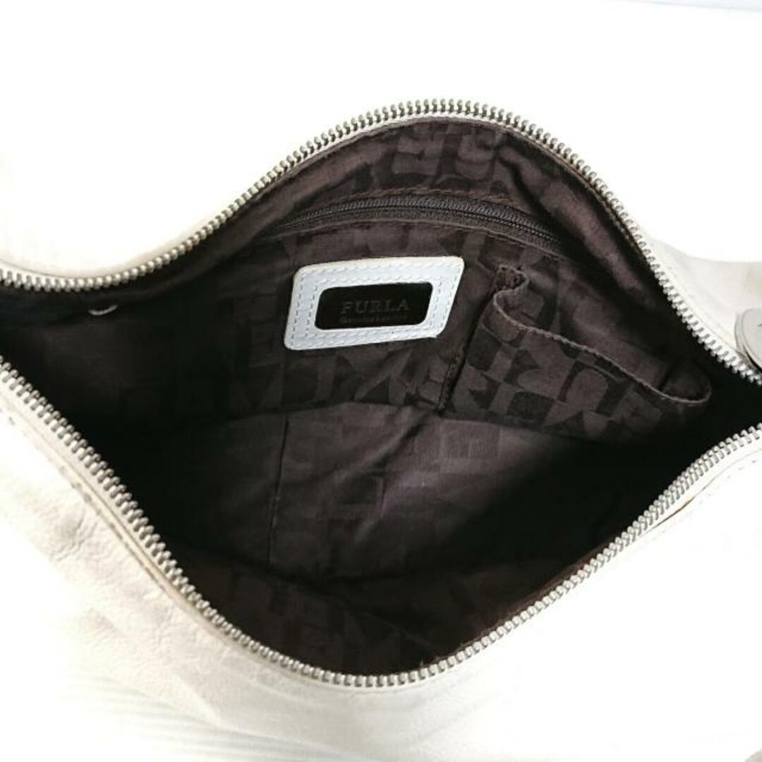 Furla(フルラ)のフルラ ショルダーバッグ - 白 斜めがけ レディースのバッグ(ショルダーバッグ)の商品写真
