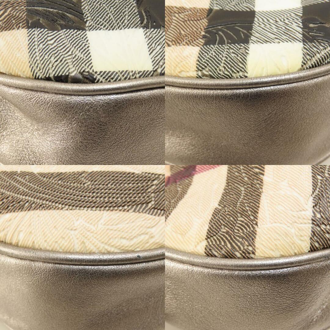 BURBERRY - BURBERRY ノバチェック フラワーエンボス BURBERRY - BURBERRY ノバチェック フラワーエンボス