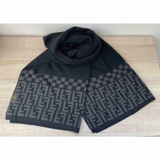 FENDI - FENDI ☆ 定価約 ¥320,000 ☆ 2018-19AW 新作マフラーの通販 ...