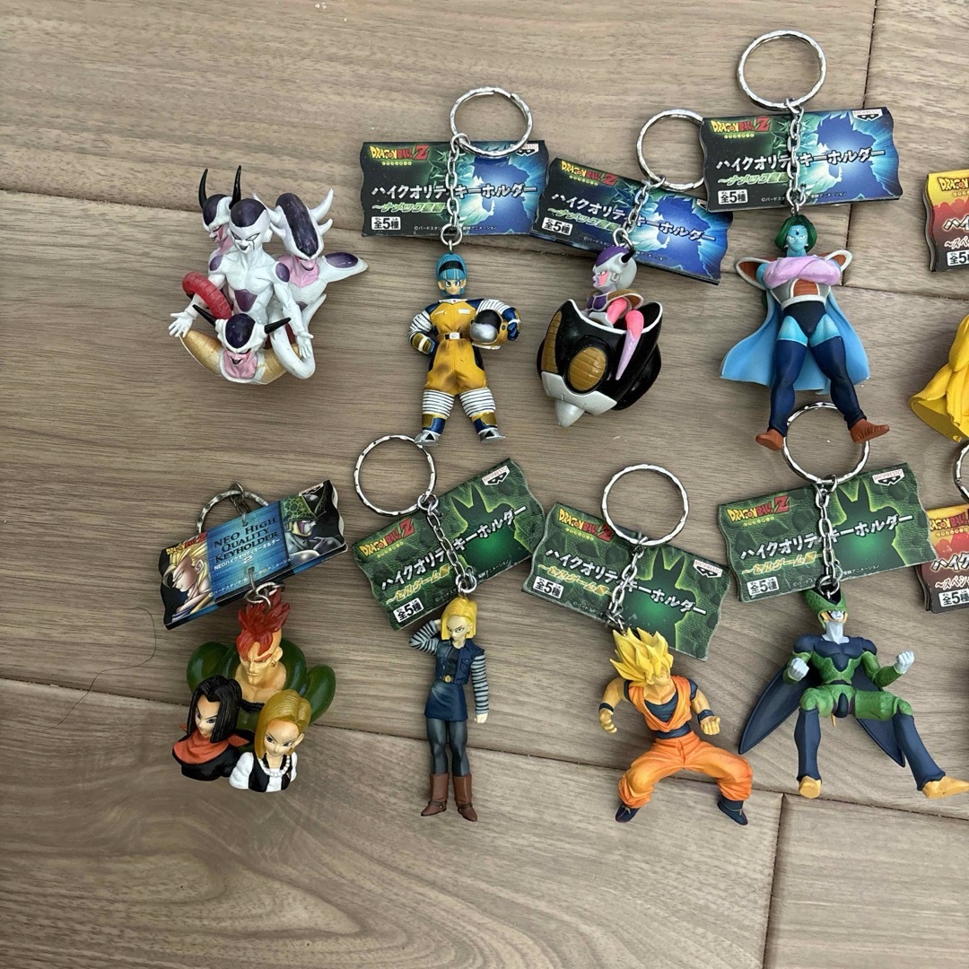 ドラゴンボール ハイクオリティキーホルダー 17種類セット ドラゴンボール ハイクオリティキーホルダー 17種類セット