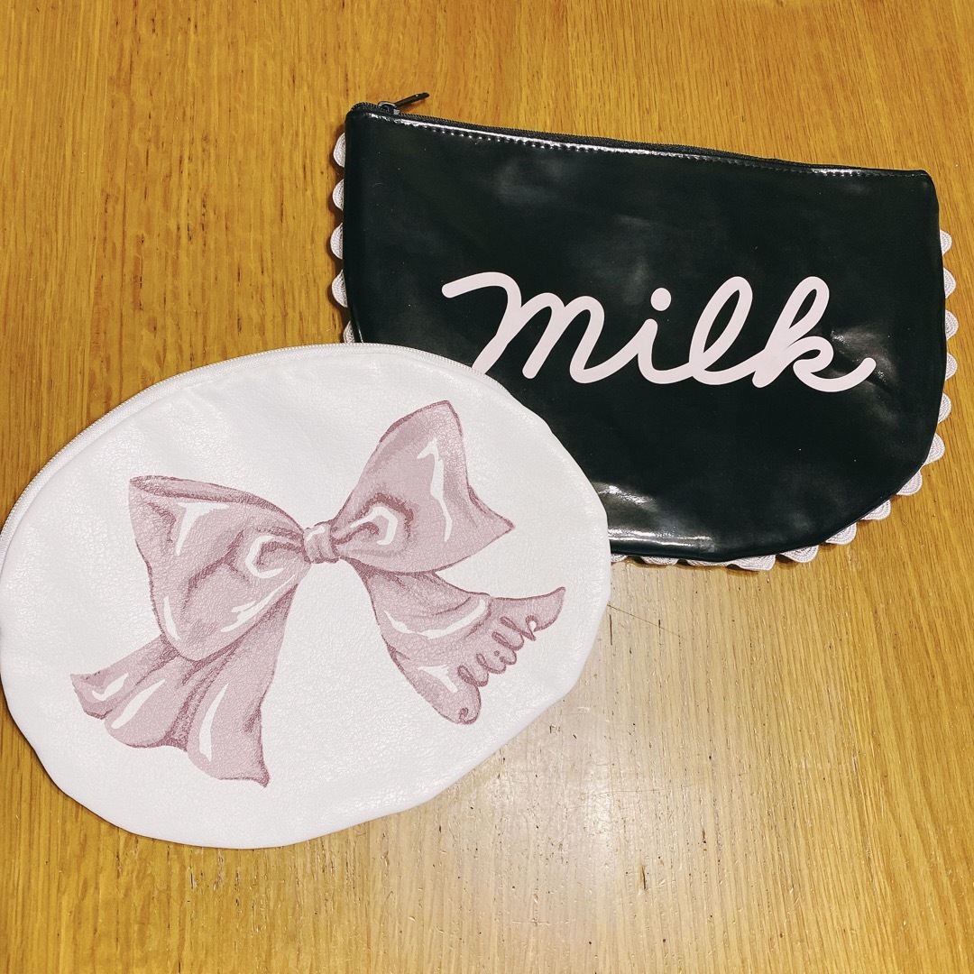 MILK(ミルク)のMILK ノベルティポーチ2点 レディースのファッション小物(ポーチ)の商品写真