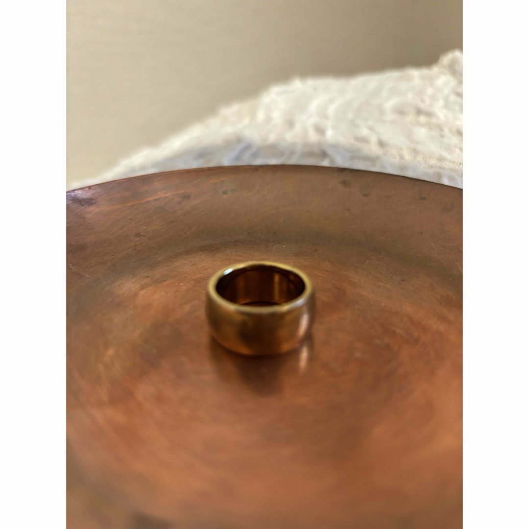 S-GROWN リング 丸甲 ワイド ステンレス ゴールド 19号 指輪 レディースのアクセサリー(リング(指輪))の商品写真