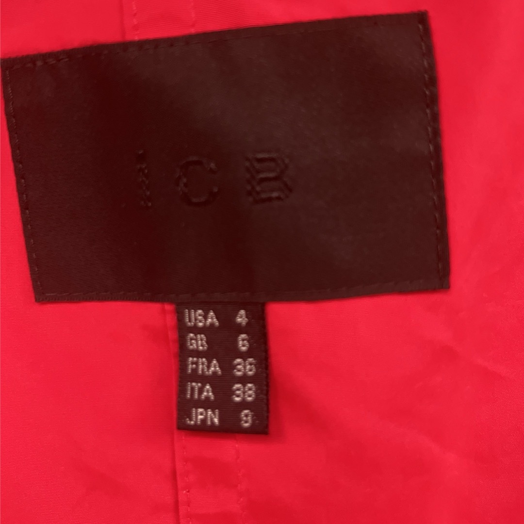 ICB(アイシービー)のショッキングピンクスプリングコート レディースのジャケット/アウター(スプリングコート)の商品写真