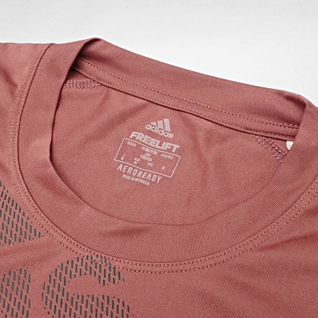 adidas(アディダス)のADIDAS アディダス フリーリフト ビッグロゴTシャツ 半袖 メンズM GC8406 レガシーレッド 中古B 【送料無料】 A-8338【質屋出品】 メンズのトップス(Tシャツ/カットソー(半袖/袖なし))の商品写真