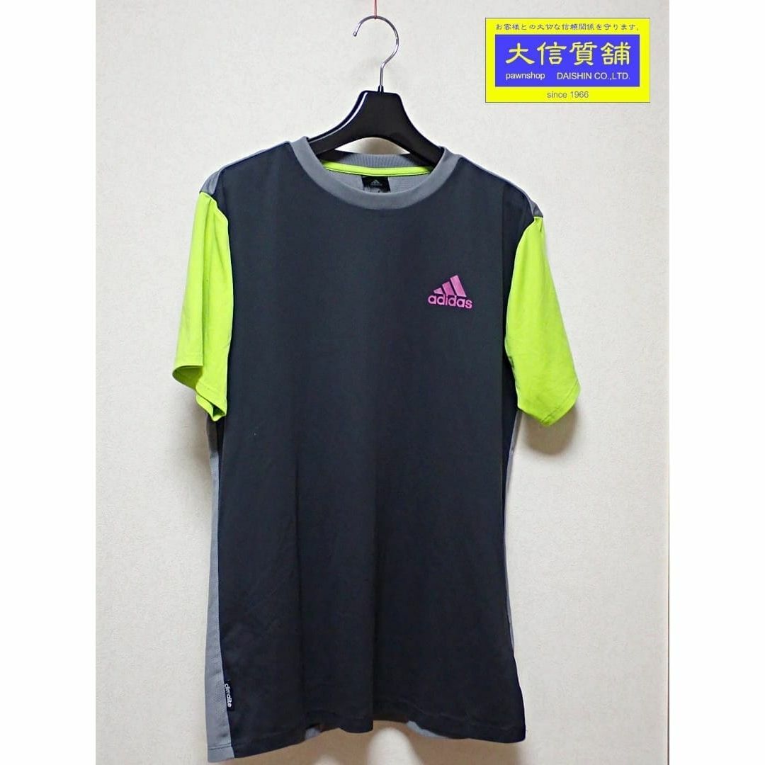 adidas(アディダス)のADIDAS アディダス Tシャツ 半袖 F88945 メンズL ブラックｘグレイｘネオンイエロー 中古B 【送料無料】 A-8343【質屋出品】 メンズのトップス(Tシャツ/カットソー(半袖/袖なし))の商品写真