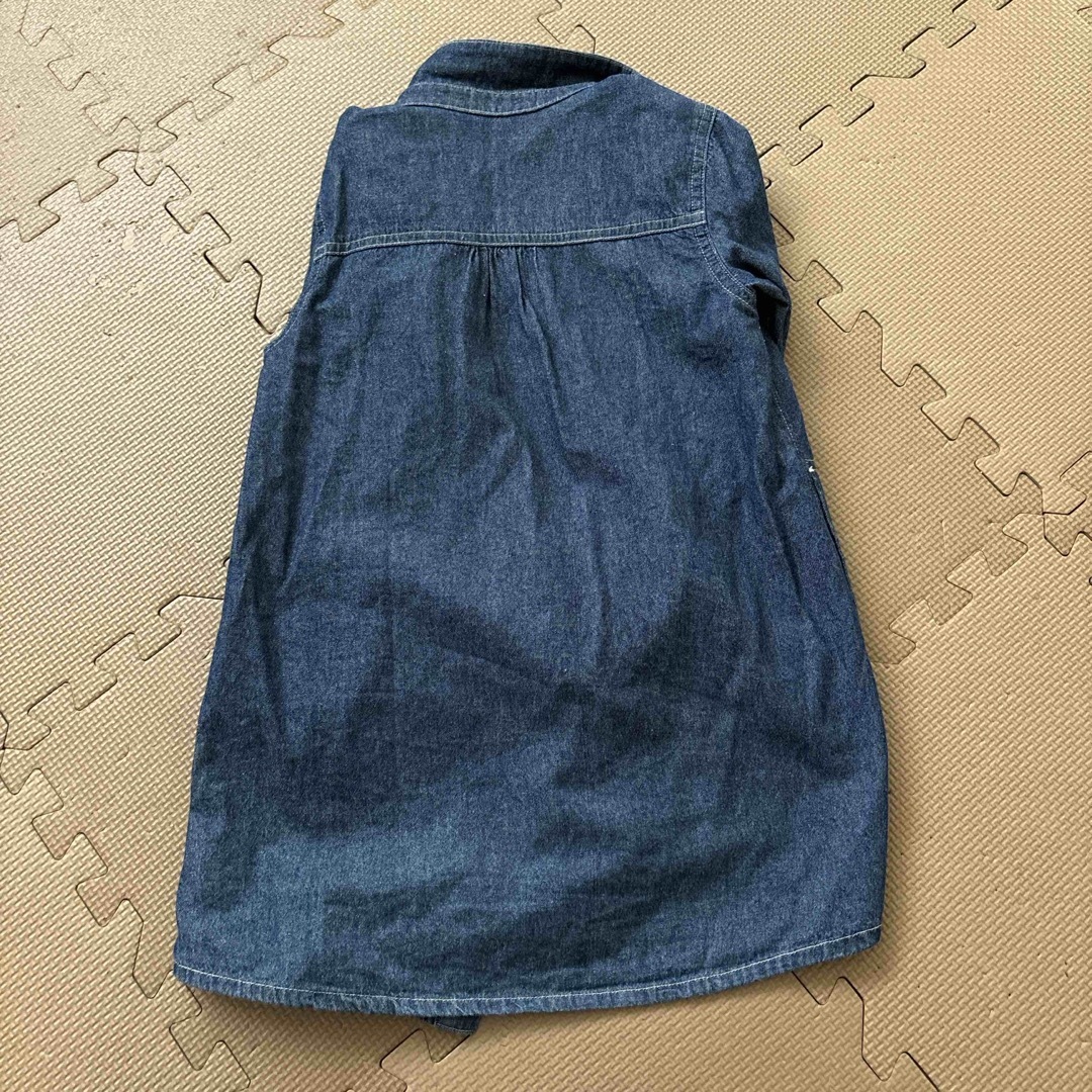 3can4on(サンカンシオン)の【3can4on】デニム風ワンピース　110 キッズ/ベビー/マタニティのキッズ服女の子用(90cm~)(ワンピース)の商品写真