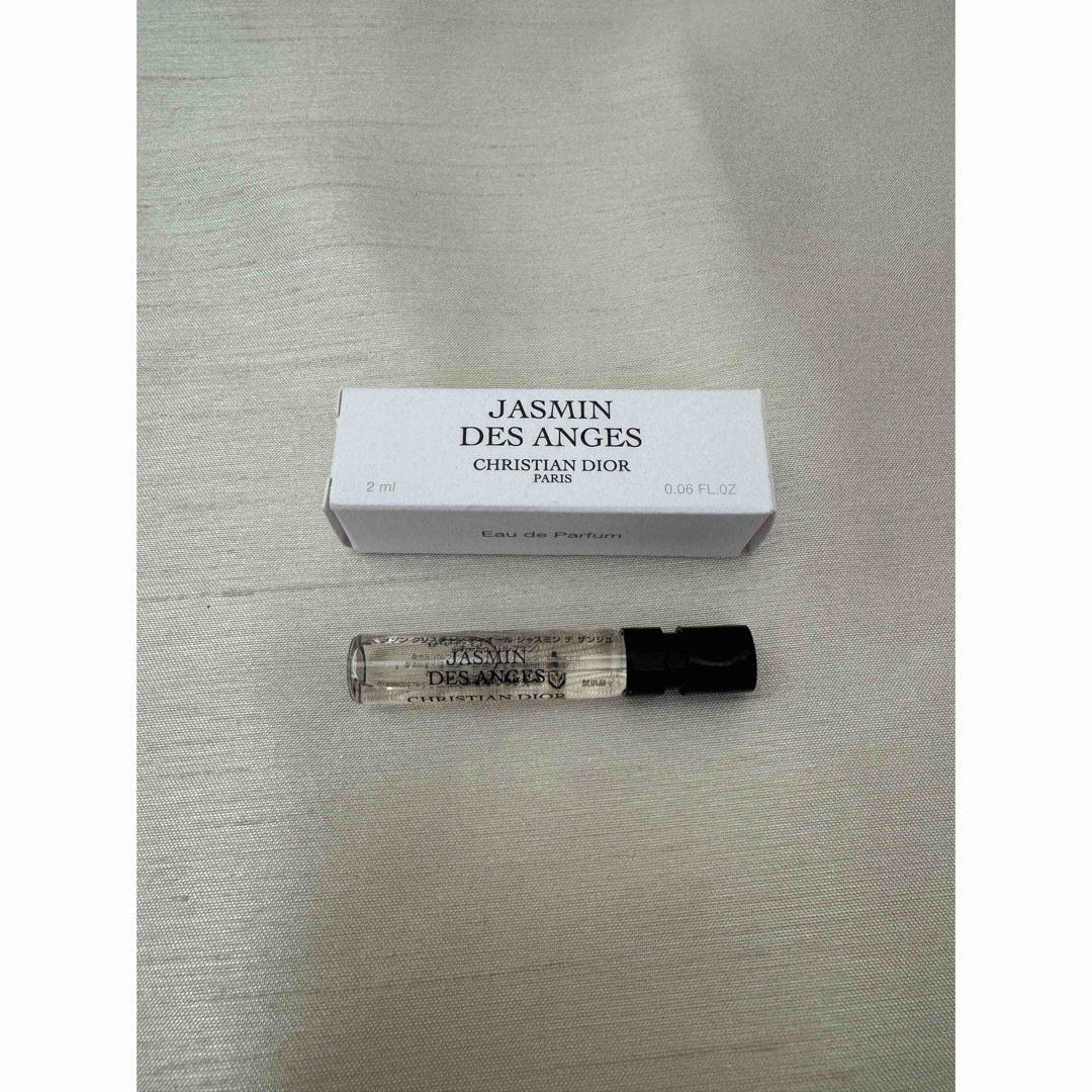 Christian Dior(クリスチャンディオール)のChristian Dior Jasmin des Anges 2ml コスメ/美容のキット/セット(サンプル/トライアルキット)の商品写真