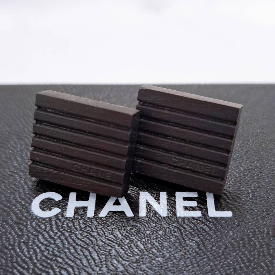 CHANEL シャネル　ウッド　スクエア　ピアス　ヴィンテージ　99Aアクセサリー