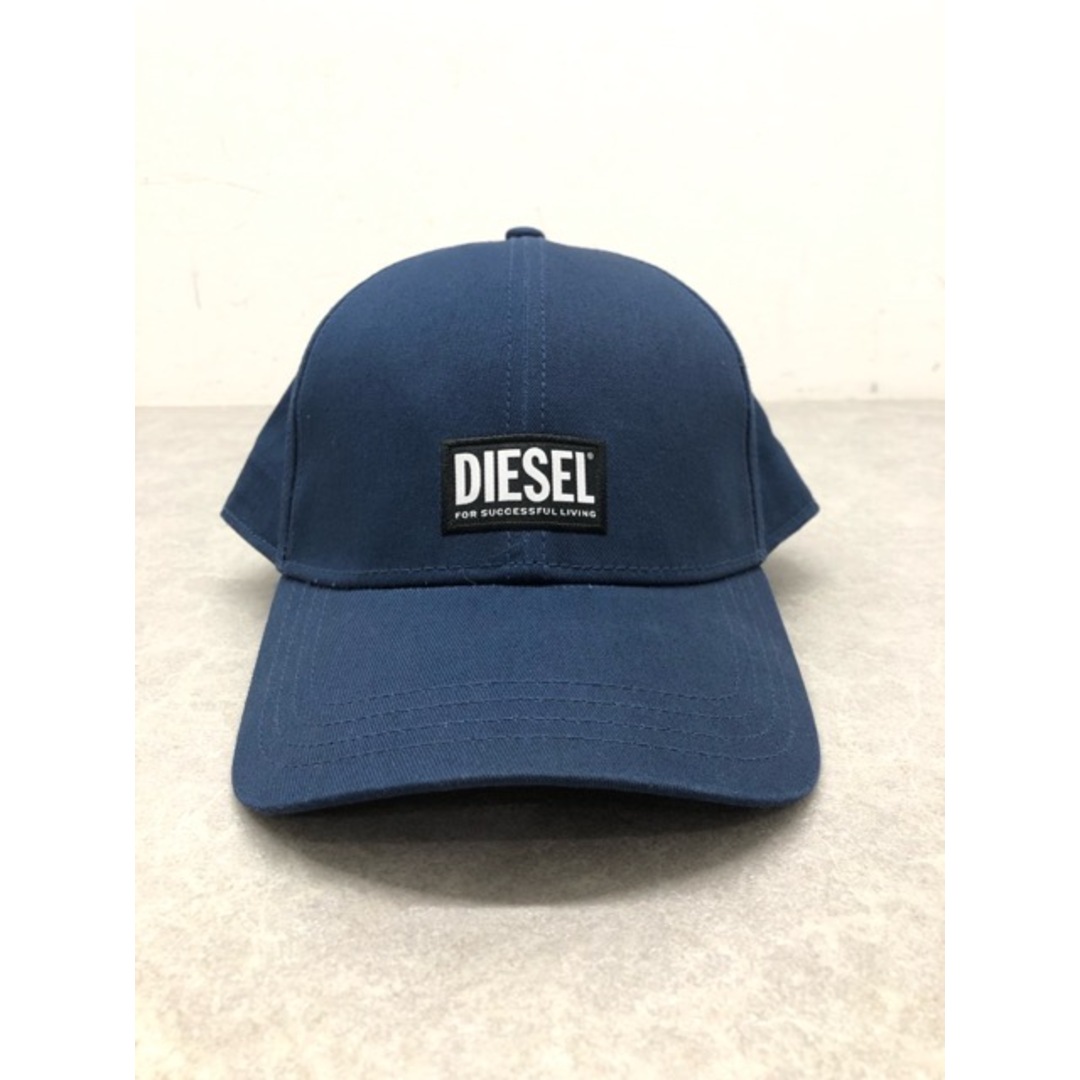 DIESEL(ディーゼル)のDIESEL (ディーゼル) ボックスロゴ キャップ ONE SIZE ネイビー 【C0767-007】 メンズの帽子(キャップ)の商品写真