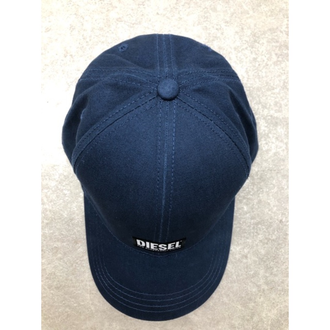 DIESEL(ディーゼル)のDIESEL (ディーゼル) ボックスロゴ キャップ ONE SIZE ネイビー 【C0767-007】 メンズの帽子(キャップ)の商品写真