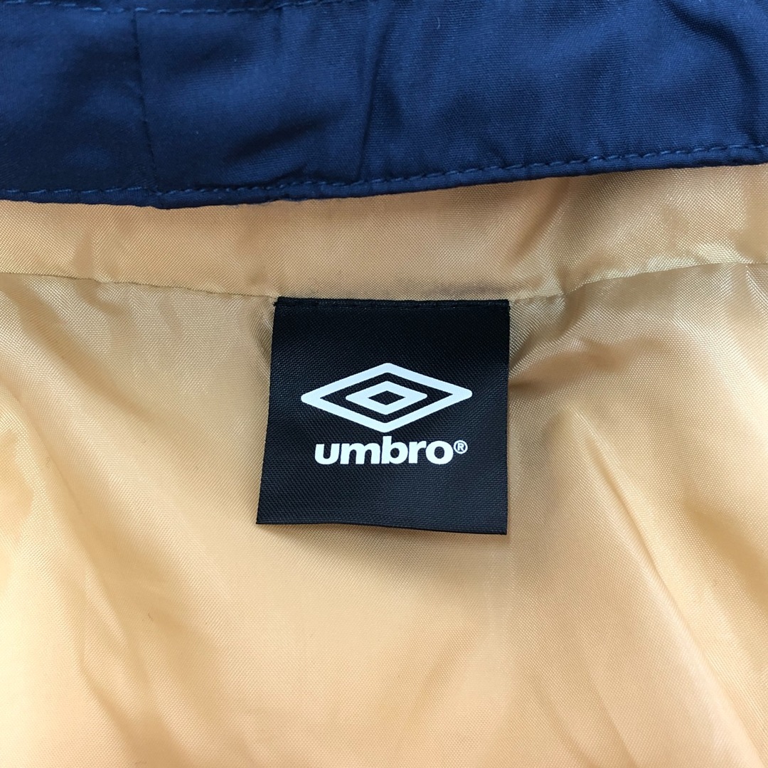 UMBRO(アンブロ)の□□umbro アンブロ FDダウンジャケット Mサイズ UCA4045 ネイビー メンズのジャケット/アウター(ダウンジャケット)の商品写真