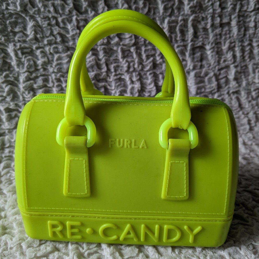 Furla(フルラ)のFURLA フルラ●RE CANDY キャンディ ハンドバッグ 蛍光イエロー レディースのバッグ(ハンドバッグ)の商品写真