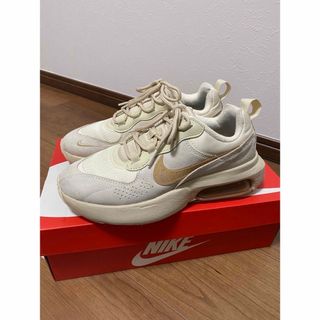 ナイキ(NIKE)のNIKE AIRMAX VERONA "COFFEE" 23cm(スニーカー)