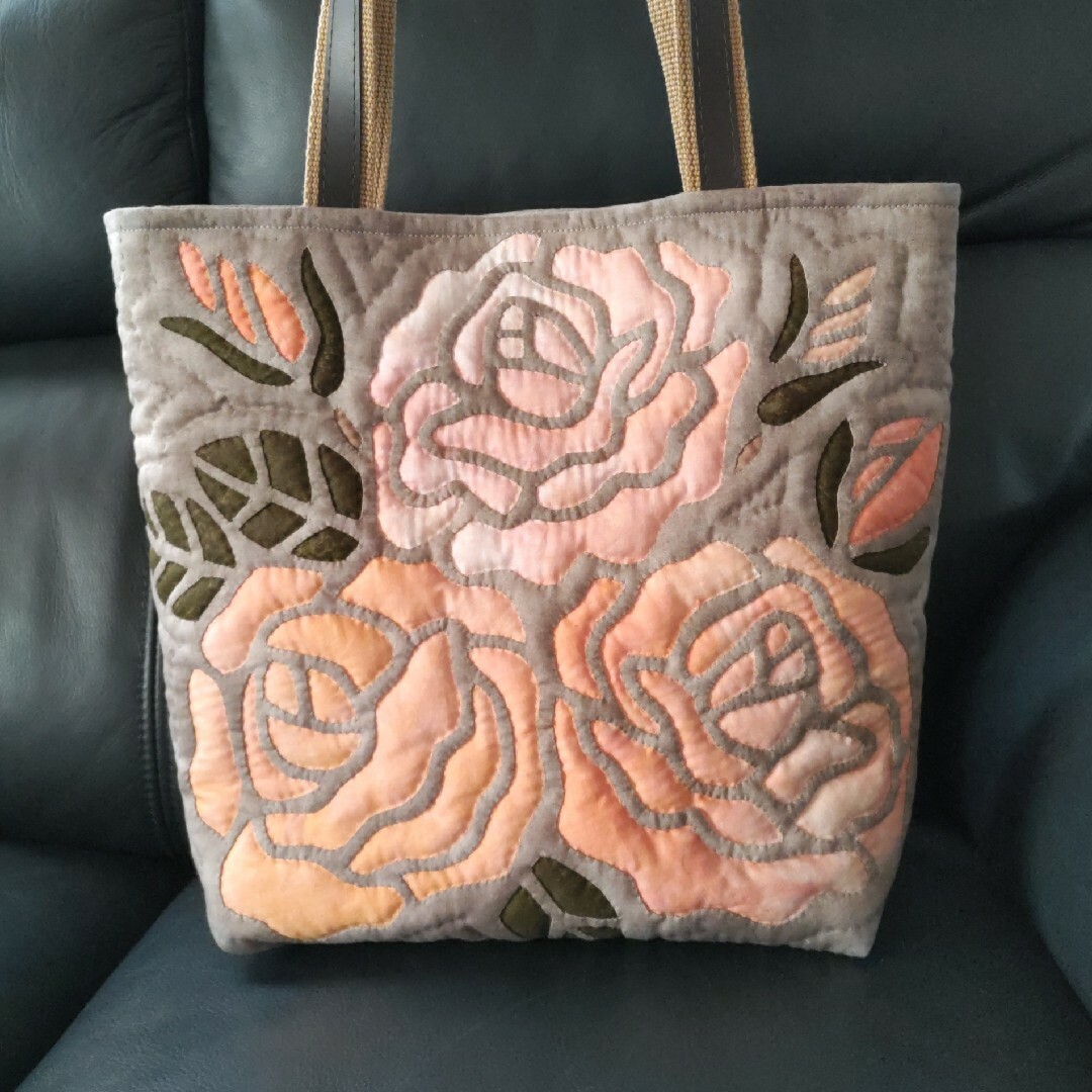 購入者が決まりました!ハンドメイド ハワイアンキルトバッグ (薔薇) | フリマアプリ ラクマ 購入者が決まりました!ハンドメイド ハワイアンキルトバッグ (薔薇) | フリマアプリ ラクマ