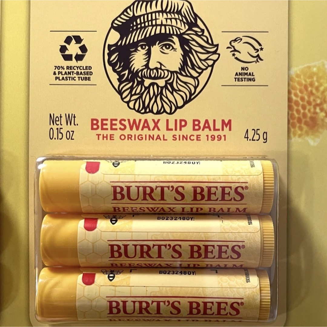 BURT'S BEES(バーツビーズ)の【新品】バーツビーズ　100％ナチュラル　リップバーム　ペパーミント　３本セット コスメ/美容のスキンケア/基礎化粧品(リップケア/リップクリーム)の商品写真