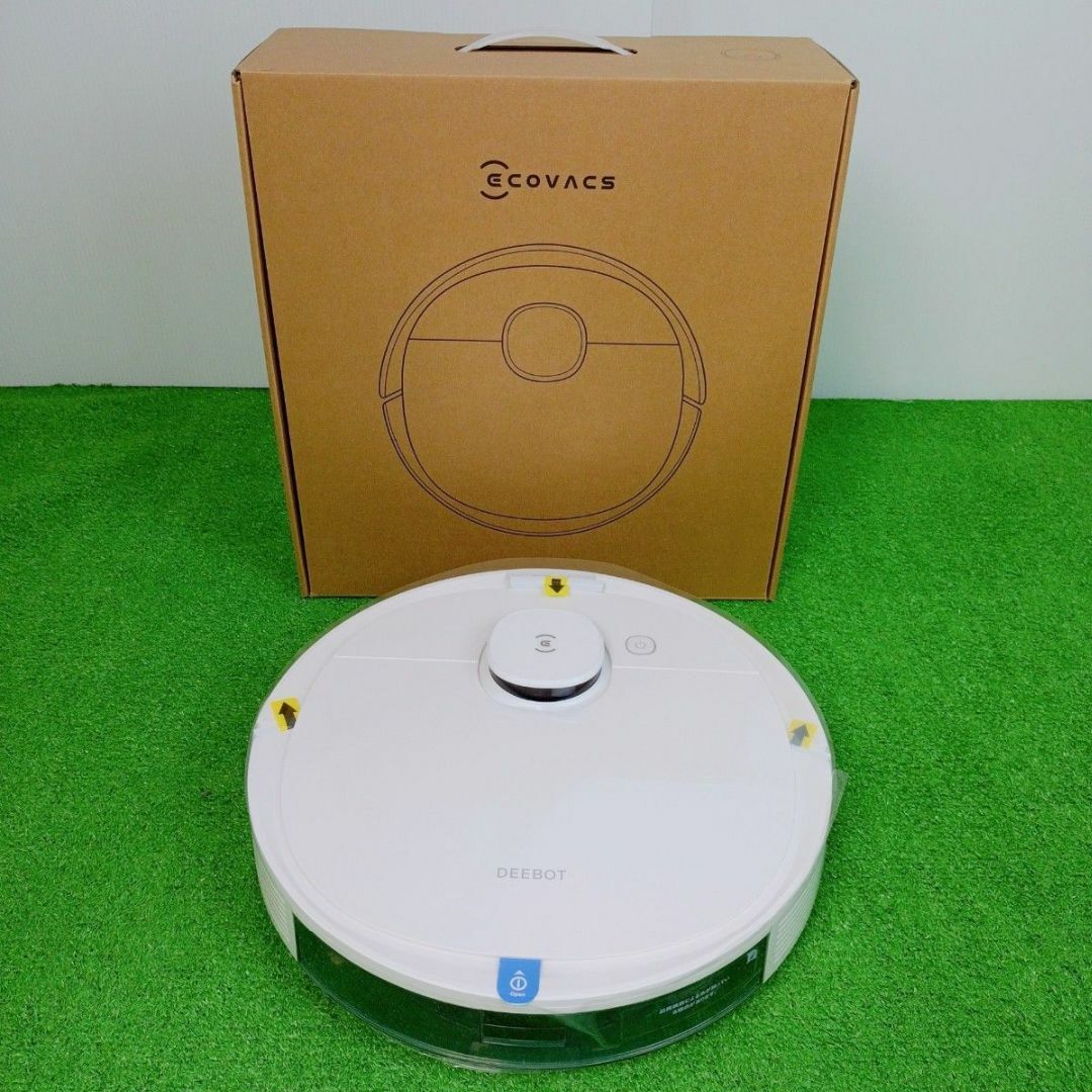 ECOVACS(エコバックス)の【未使用　付属品完備】エコバックス　Deebot N8+ ロボット掃除機　 スマホ/家電/カメラの生活家電(掃除機)の商品写真