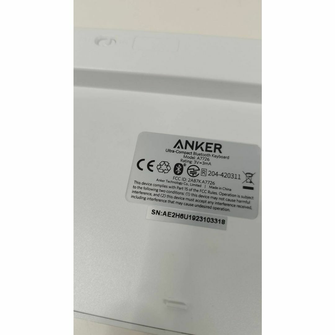 Anker(アンカー)の【美品】ANKER Bluetooth キーボード (A7726) US配列 スマホ/家電/カメラのPC/タブレット(PC周辺機器)の商品写真