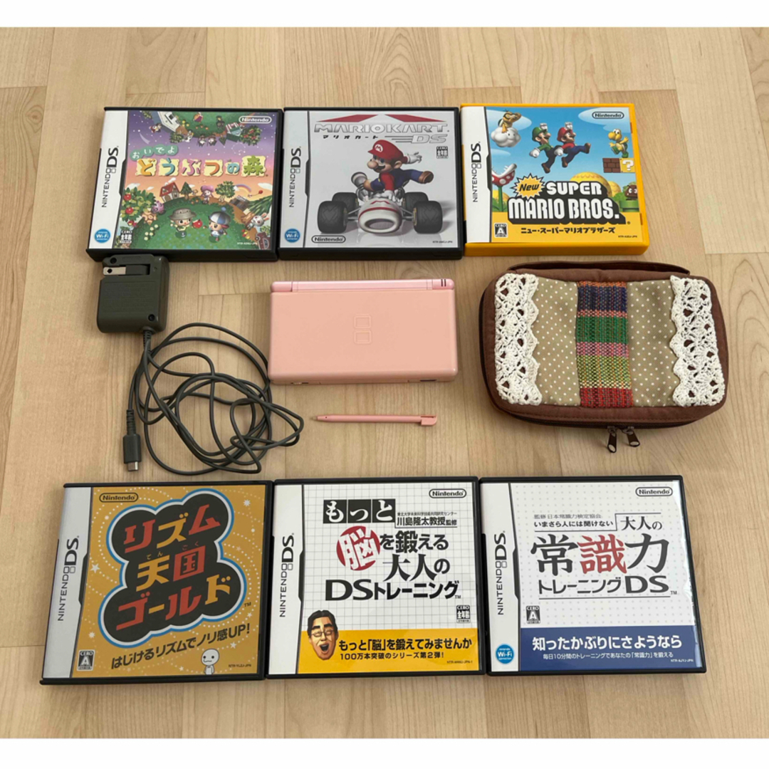 ゲームニンテンドーDS LITE + 専用ケース+ ソフト　セット