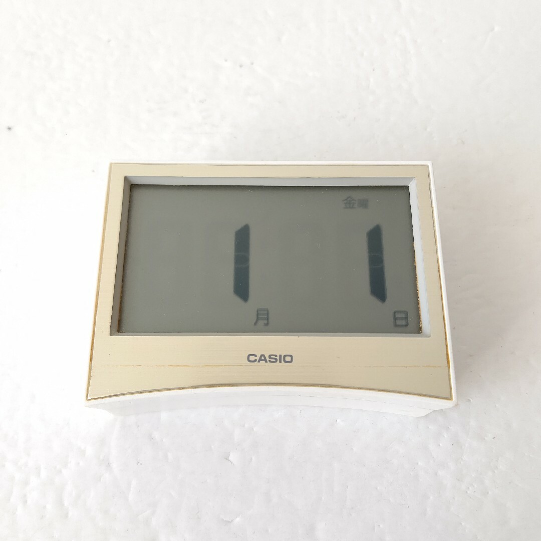 CASIO(カシオ)の置時計　CASIO　DQD-S01J 美品　電波時計　タイマー　温湿度　アラーム インテリア/住まい/日用品のインテリア小物(置時計)の商品写真