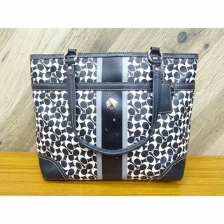 コーチ(COACH)のＫ三011/ COACH シグネチャー レザーPVC ハンドバッグ(ハンドバッグ)