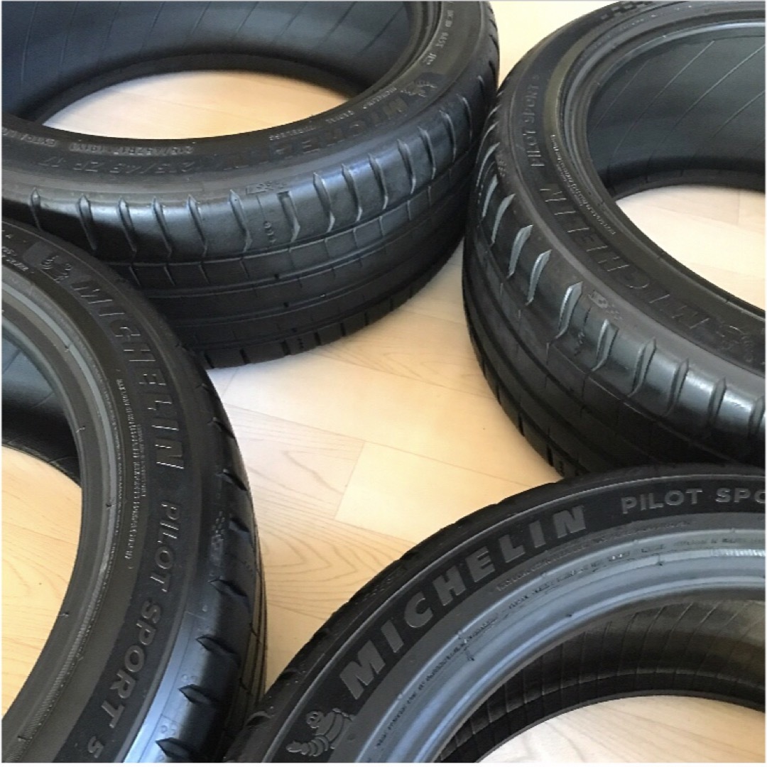 MICHELIN(ミシュラン)の■最優良品■ ミシュラン『パイロットスポーツ 5』215/45r17 送料無料！ 自動車/バイクの自動車(タイヤ)の商品写真