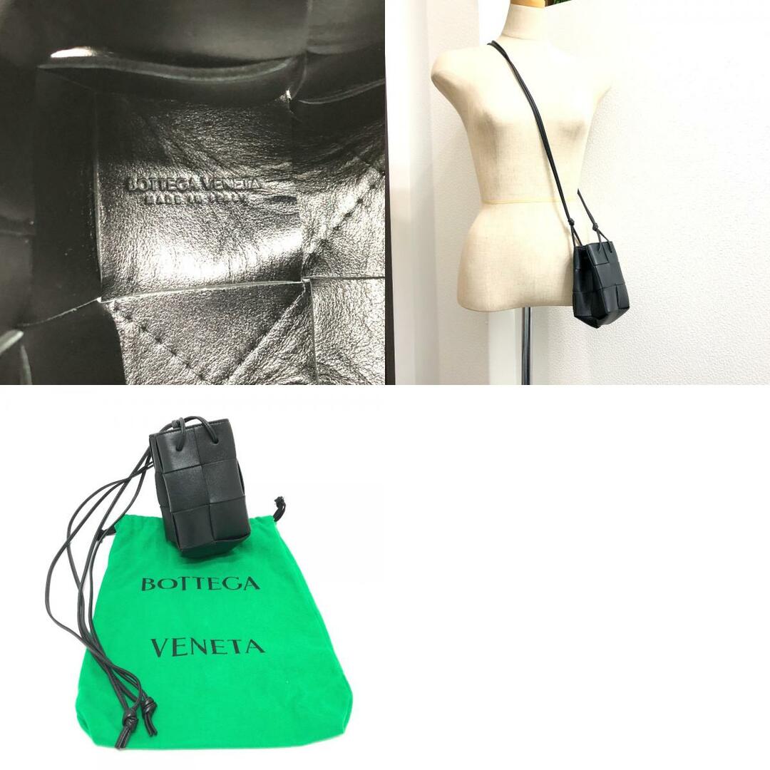 Bottega Veneta(ボッテガヴェネタ)のボッテガヴェネタ BOTTEGA VENETA カセット ミニ 680217 クロスボディ ショルダーバッグ レザー ブラック 新品同様 メンズのバッグ(ショルダーバッグ)の商品写真