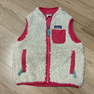 パタゴニア(patagonia)のパタゴニア　ベスト　２Ｔ(ジャケット/上着)