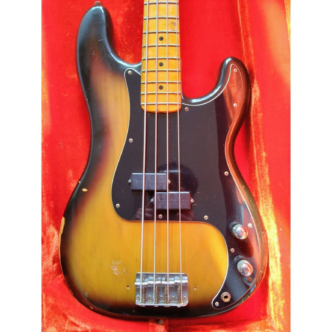 Fender(フェンダー)のFender USA Precision BASS 楽器のベース(エレキベース)の商品写真