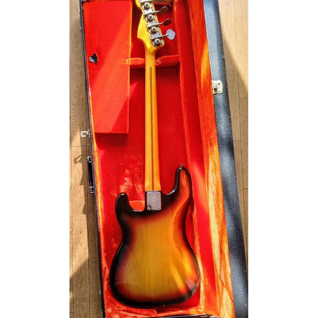 Fender(フェンダー)のFender USA Precision BASS 楽器のベース(エレキベース)の商品写真