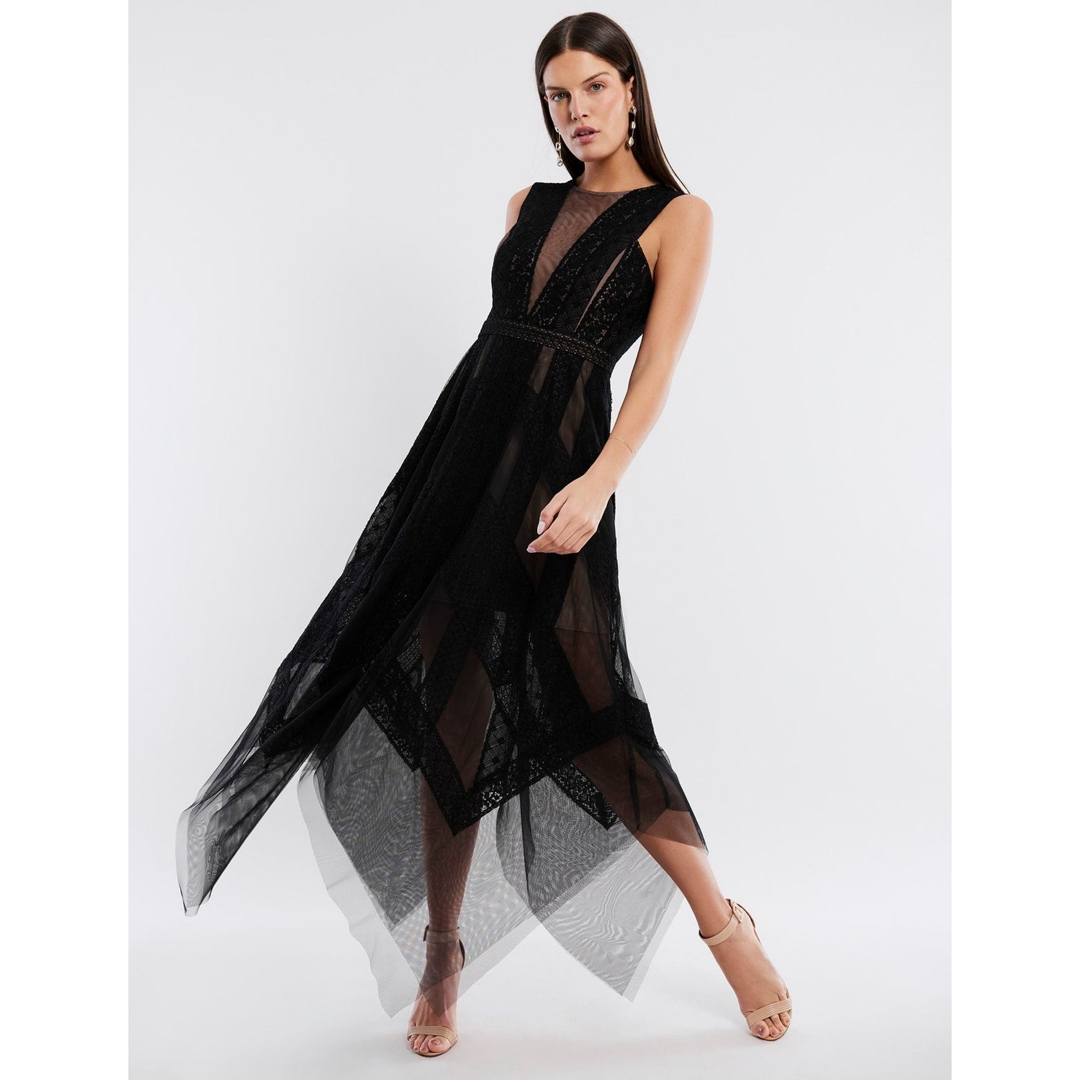 BCBGMAXAZRIA(ビーシービージーマックスアズリア)のBCBG MAXAZRIA チュール　ドレス　ワンピース　ブラック レディースのフォーマル/ドレス(ロングドレス)の商品写真
