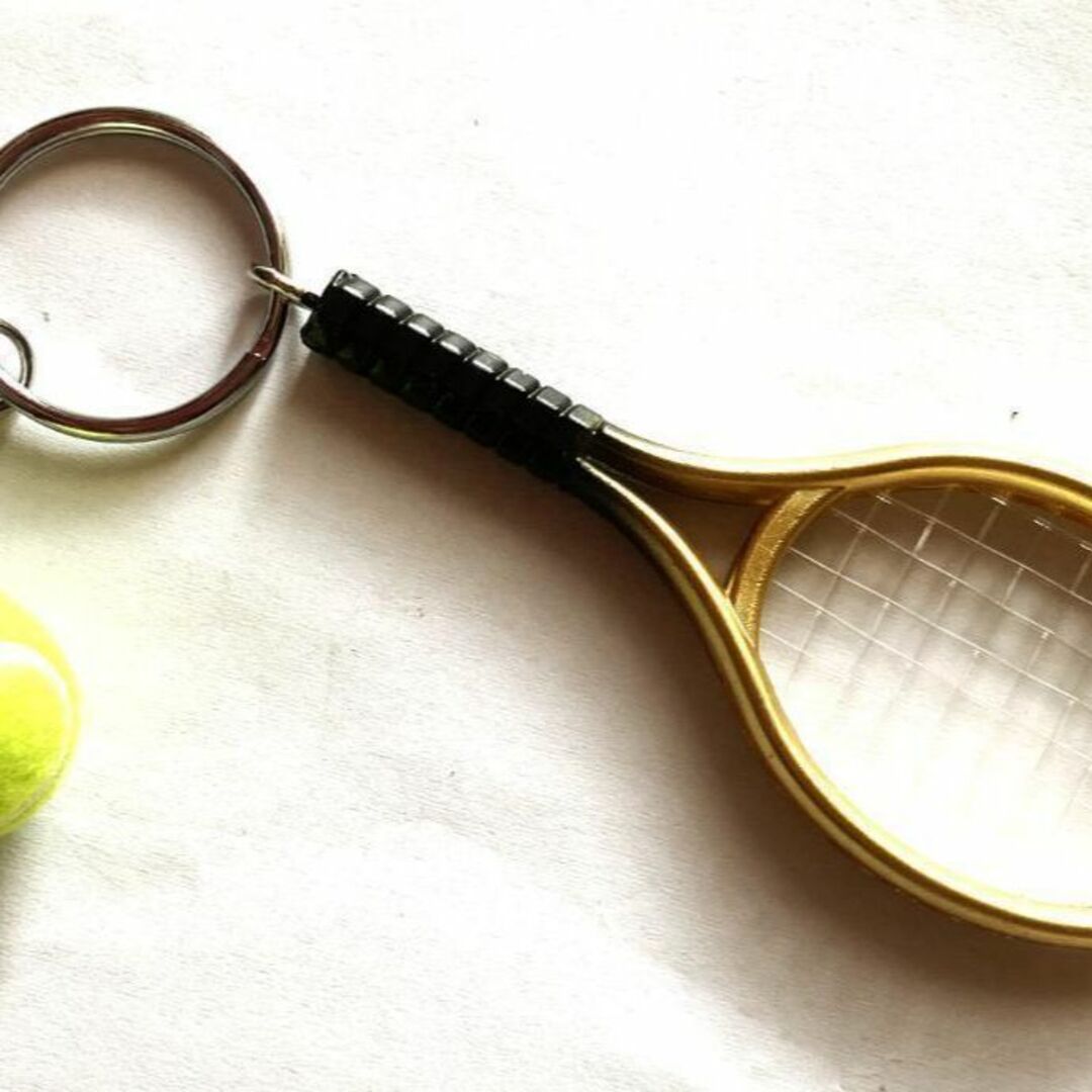 ★ テニス ラケット ボール キーホルダー スポーツ かわいい ブルー 青 スポーツ/アウトドアのテニス(その他)の商品写真