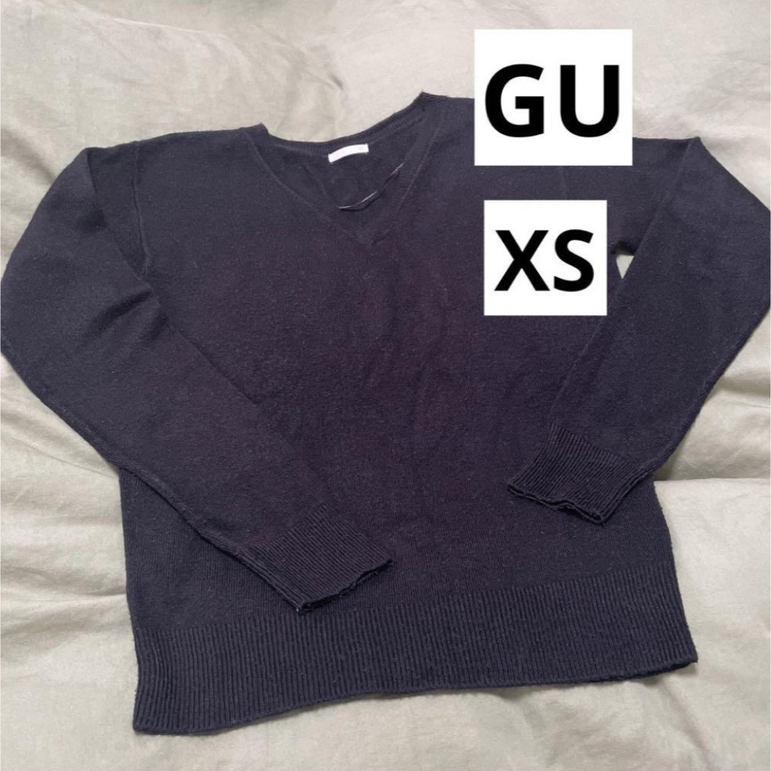 GU(ジーユー)のGU ジーユー　Ｖネック　ニット　XS ブラック　黒 レディースのトップス(ニット/セーター)の商品写真