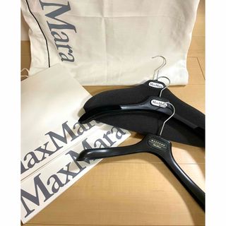 Max Mara(押し入れ収納/ハンガー)のフリマアイテム一覧 Max Mara(押し入れ収納/ハンガー)のフリマアイテム一覧