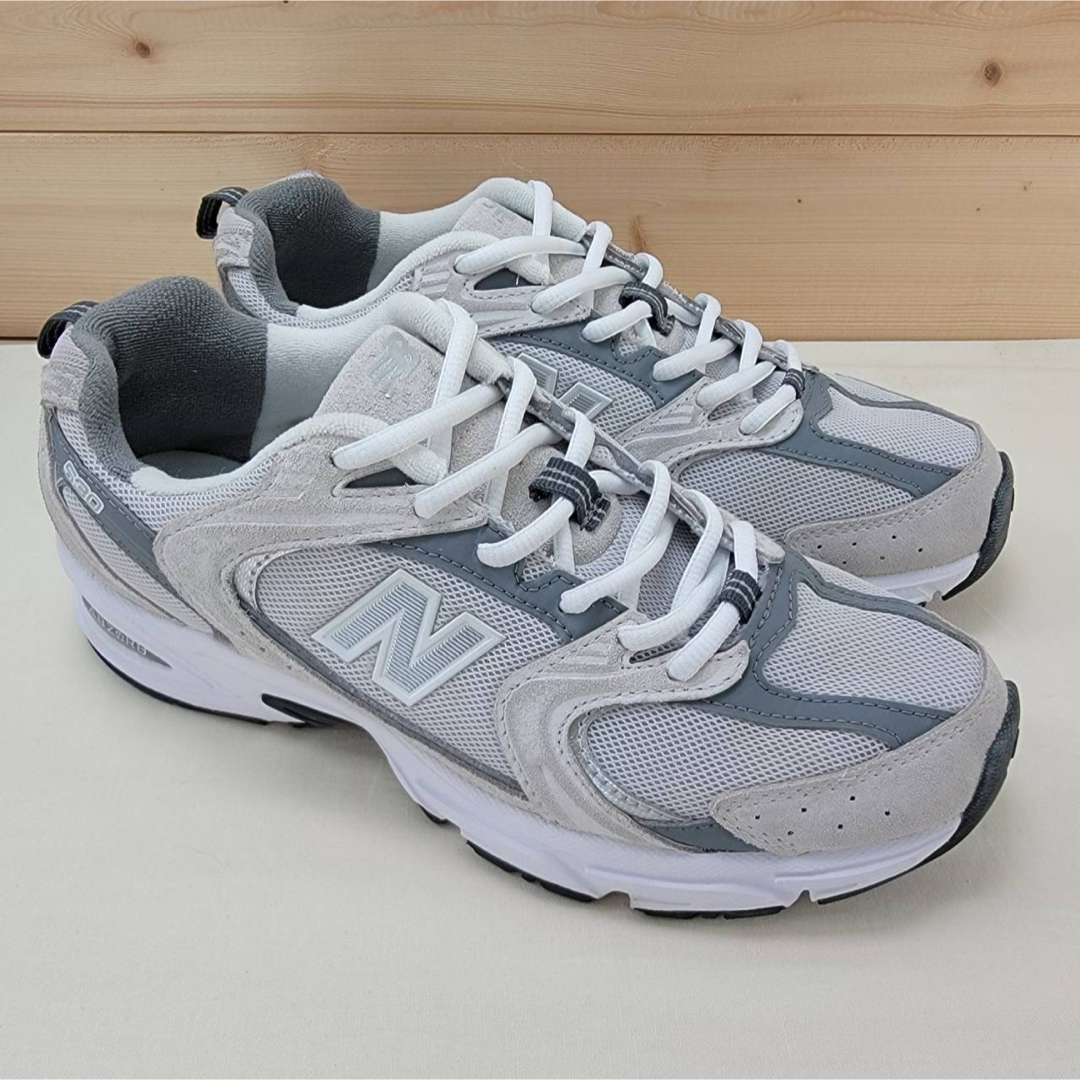 美品　NewBalance  ニューバランス　MR530CB スニーカー　完売品