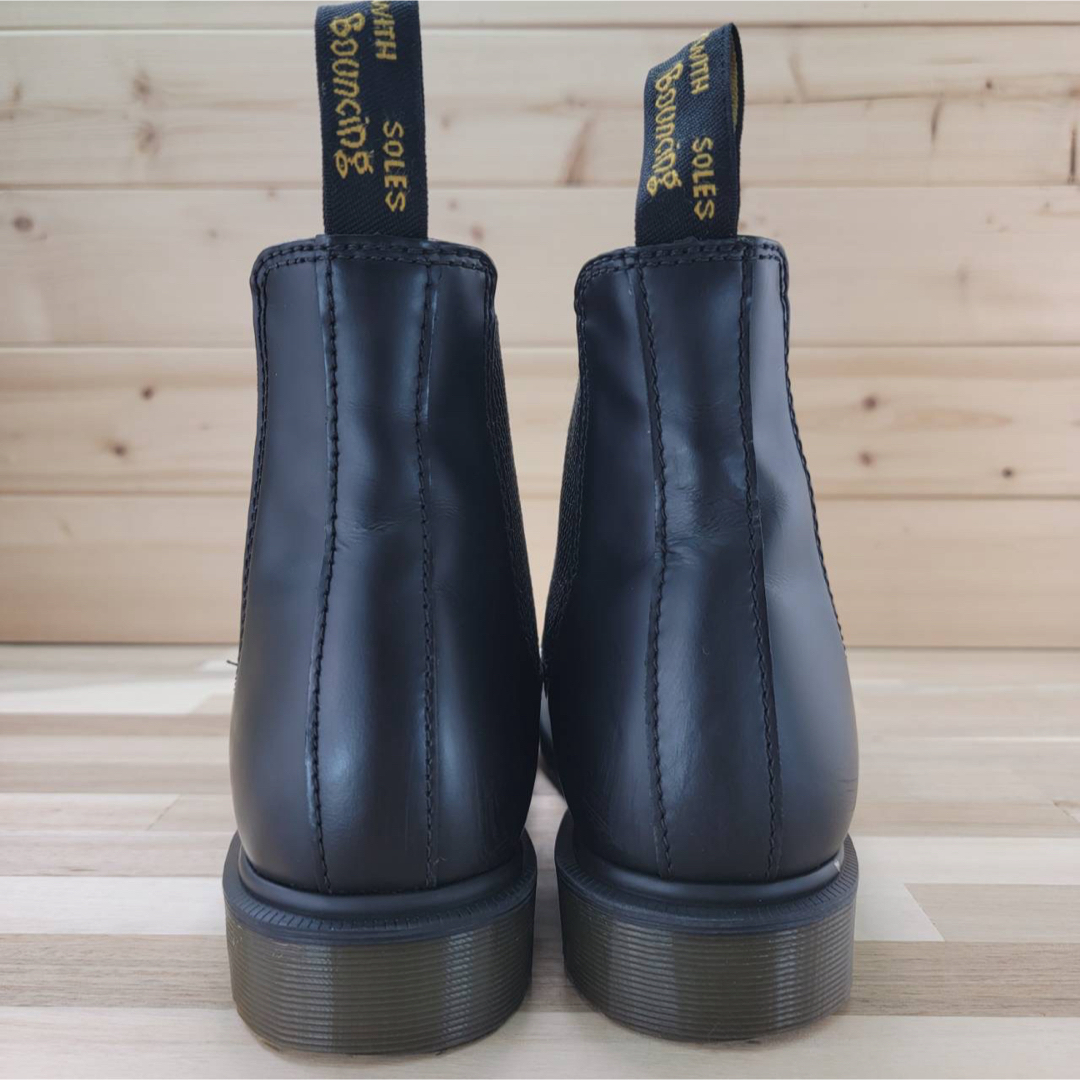 Dr.Martens(ドクターマーチン)のドクターマーチン サイドゴア チェルシーブーツ UK6 25cm レディースの靴/シューズ(ブーツ)の商品写真