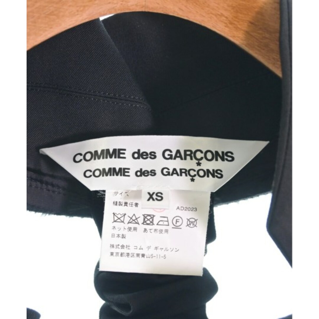 COMME des GARCONS COMME des GARCONS(コムデギャルソンコムデギャルソン)のCOMME des GARCONS COMME des GARCONS 【古着】【中古】 レディースのジャケット/アウター(テーラードジャケット)の商品写真