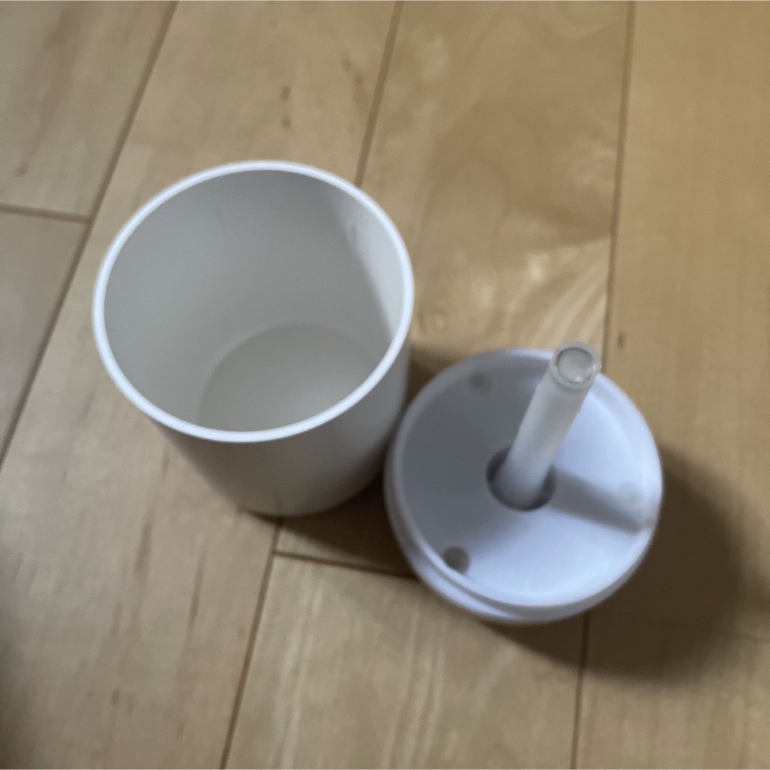 イルミネーション加湿器　300ml 6時間　白　ホワイト スマホ/家電/カメラの生活家電(加湿器/除湿機)の商品写真