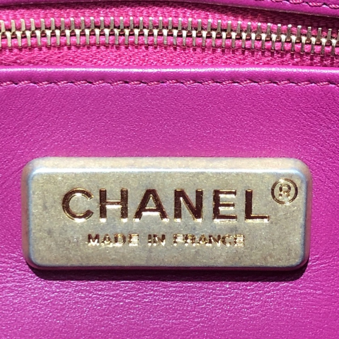 CHANEL(シャネル)の　シャネル CHANEL ココハンドル29 A92991 ピンク/GD金具 クロコダイル レディース ハンドバッグ レディースのバッグ(ハンドバッグ)の商品写真