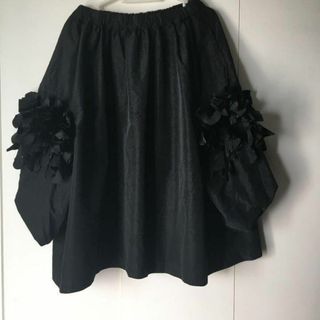 コムデギャルソン(COMME des GARCONS)のコムデギャルソンcommedesGARCONSフラワー 変形 スカート フリル(ロングスカート)